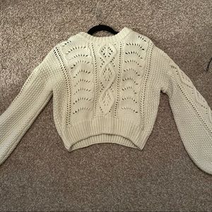 White knit balloon sleeve sweater